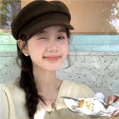 攀岩女孩儿